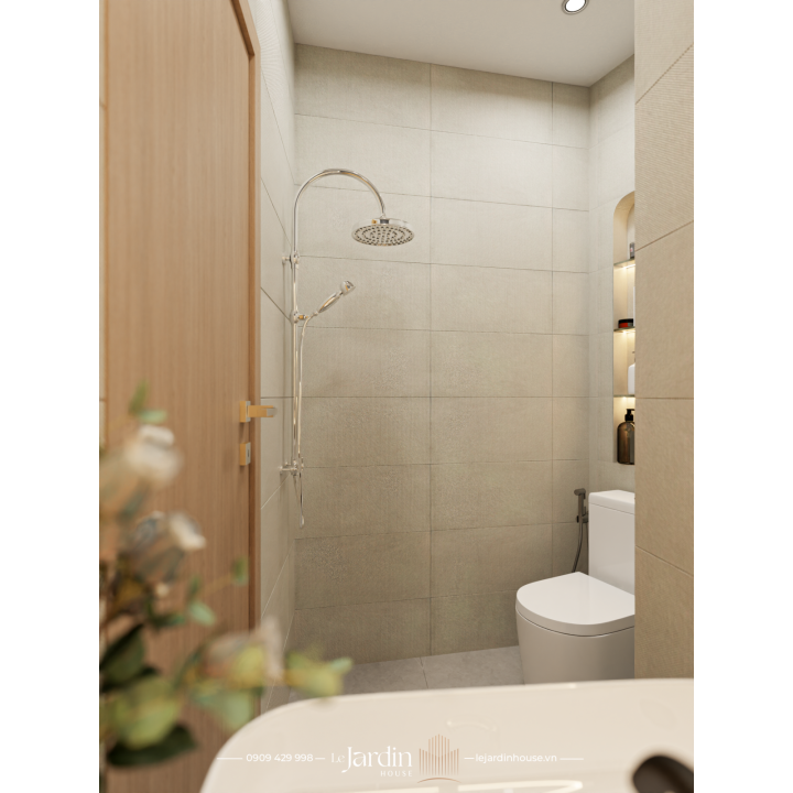 NHÀ PHỐ CÁCH MẠNG THÁNG 8
