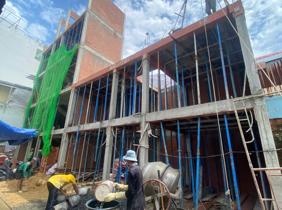 THI CÔNG 28/10 - 3/11